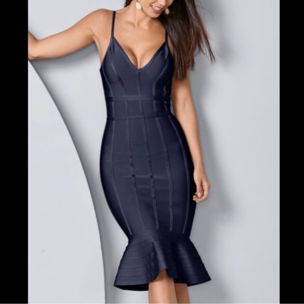 NAME YOUR PRICE • Venus Black Bodycon Sleeveless Bandage Midi Dress Size M